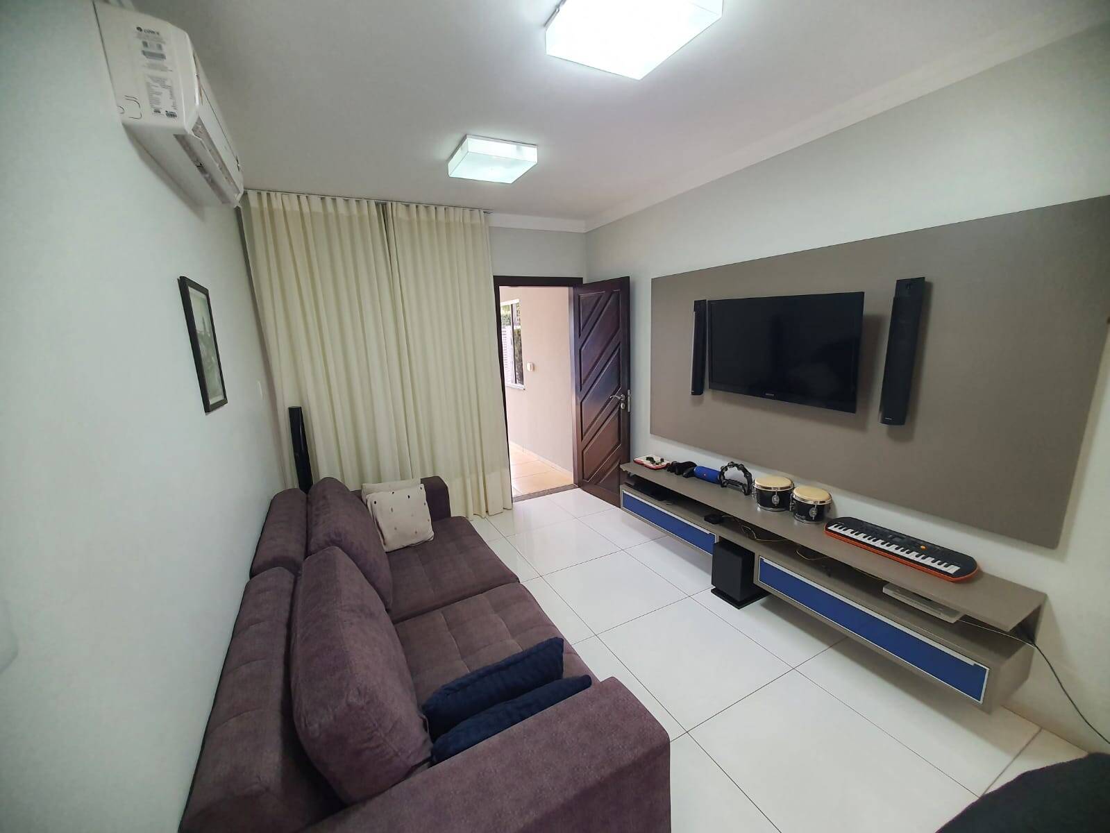 Casa, 3 quartos, 171 m² - Foto 3