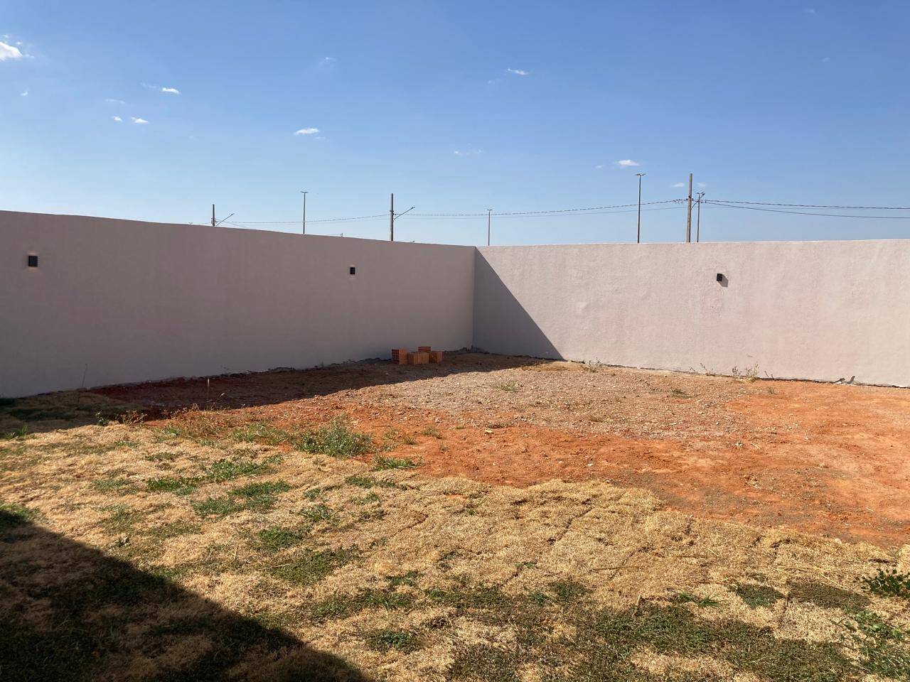 Casa à venda com 2 quartos, 83m² - Foto 9