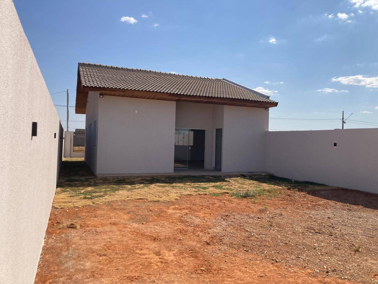 Casa à venda com 2 quartos, 83m² - Foto 11