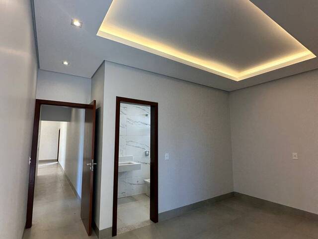 Casa para Venda em Sinop - 5